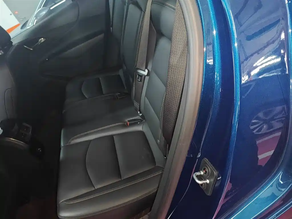 CHEVROLET EXPLORER
