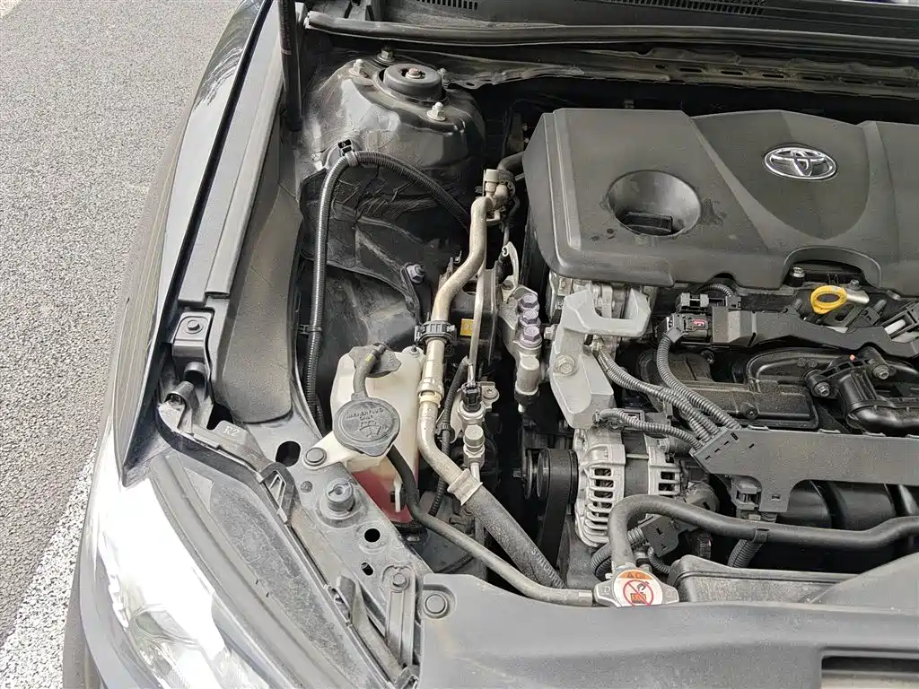 Toyota Camry 2019 2.5G Luxury Edition China VI фото 20