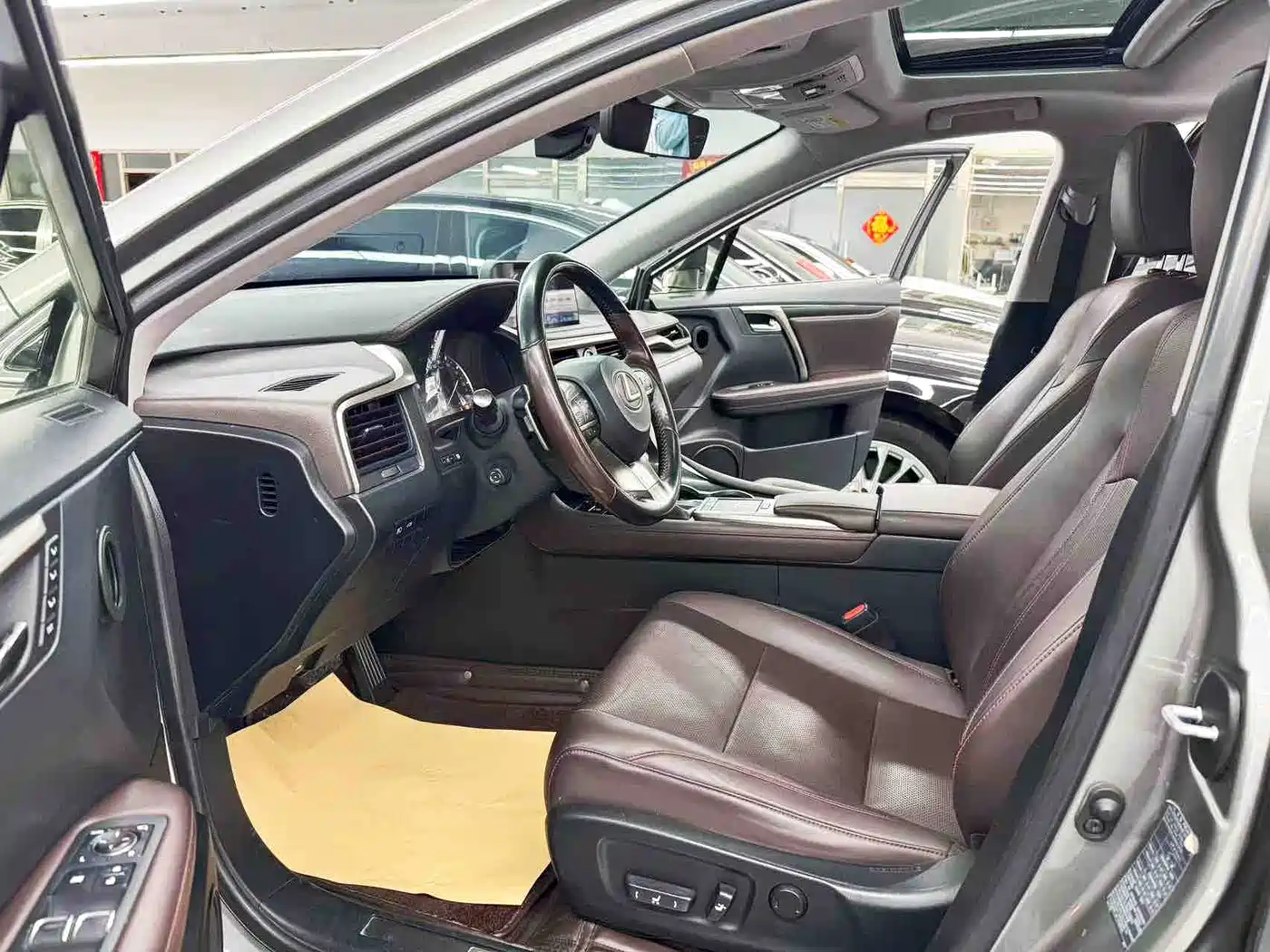 Lexus RX 2020 300 2WD Comfort Edition China VI фото 7