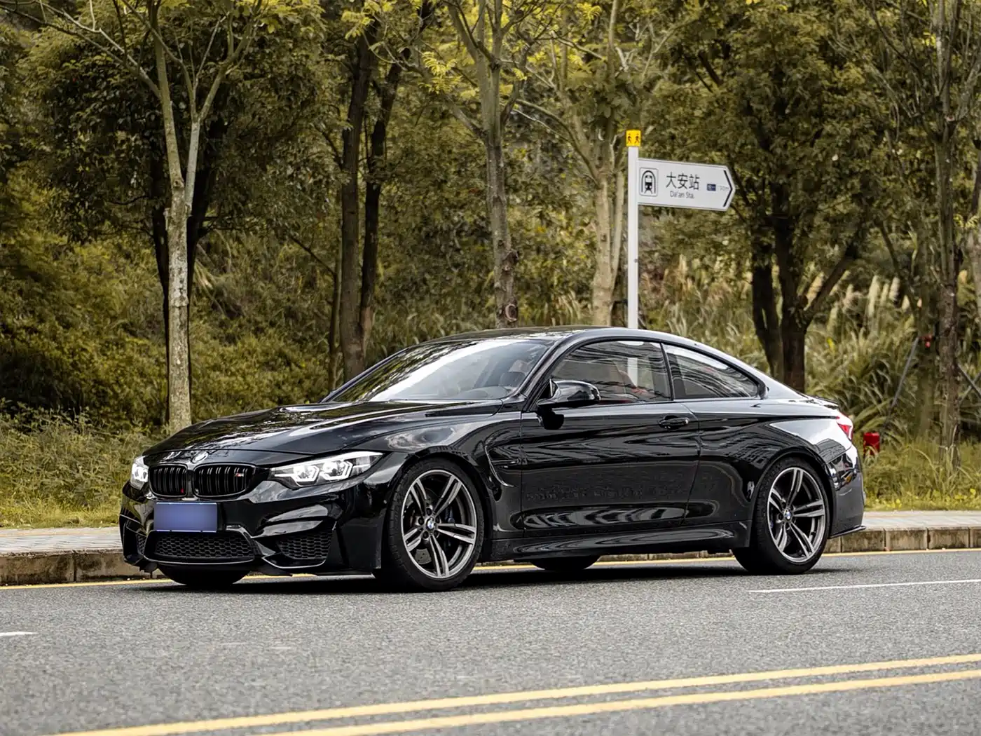 BMW M4 2017 M4 Coupe