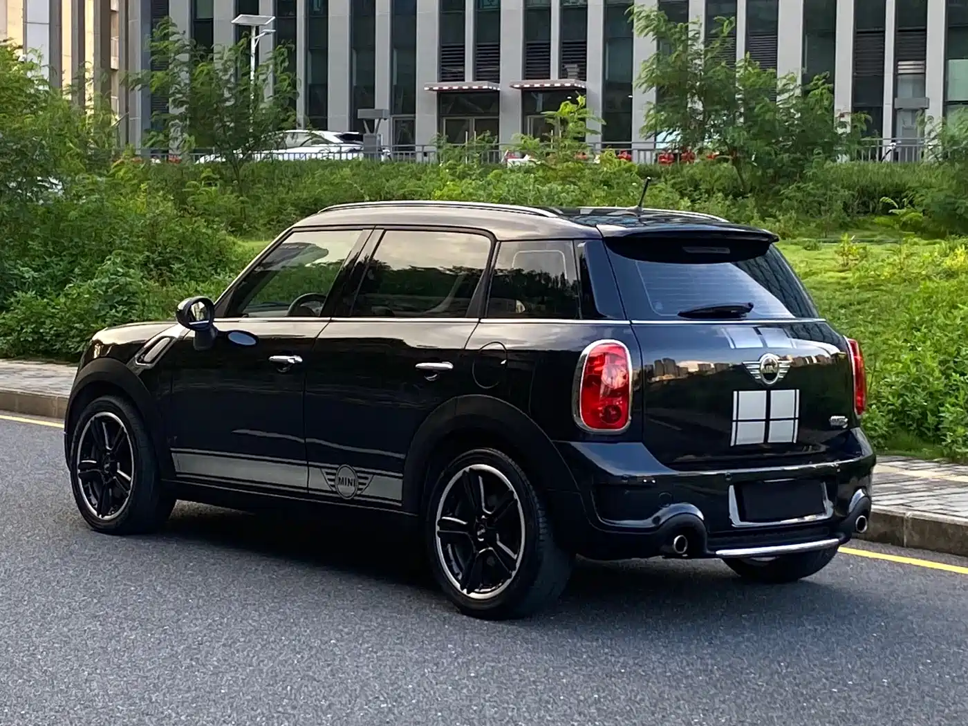 MINI COUNTRYMAN 2012 2011 1.6T COOPER S ALL4