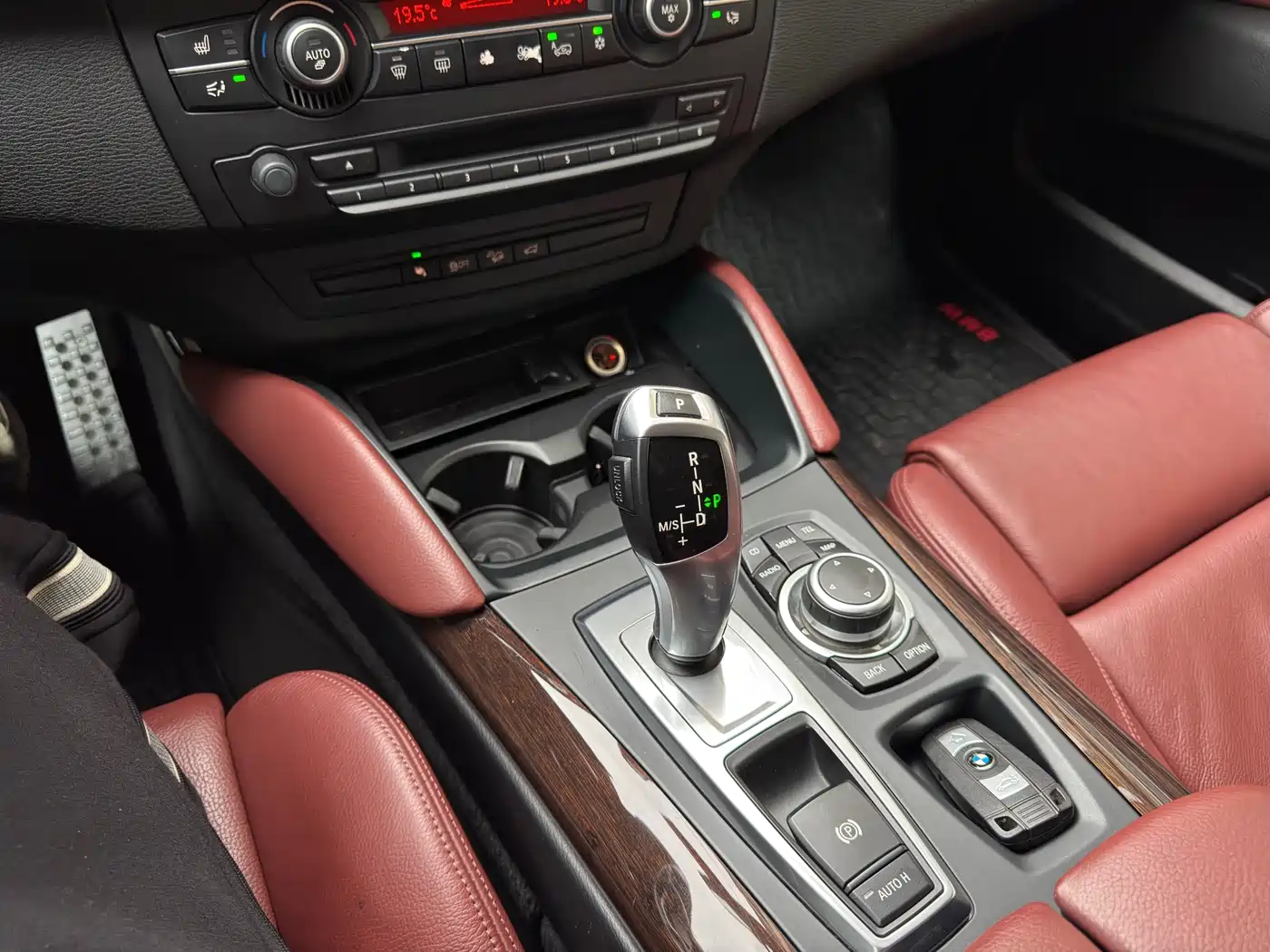 BMW X6 2009 xDrive35i фото 7