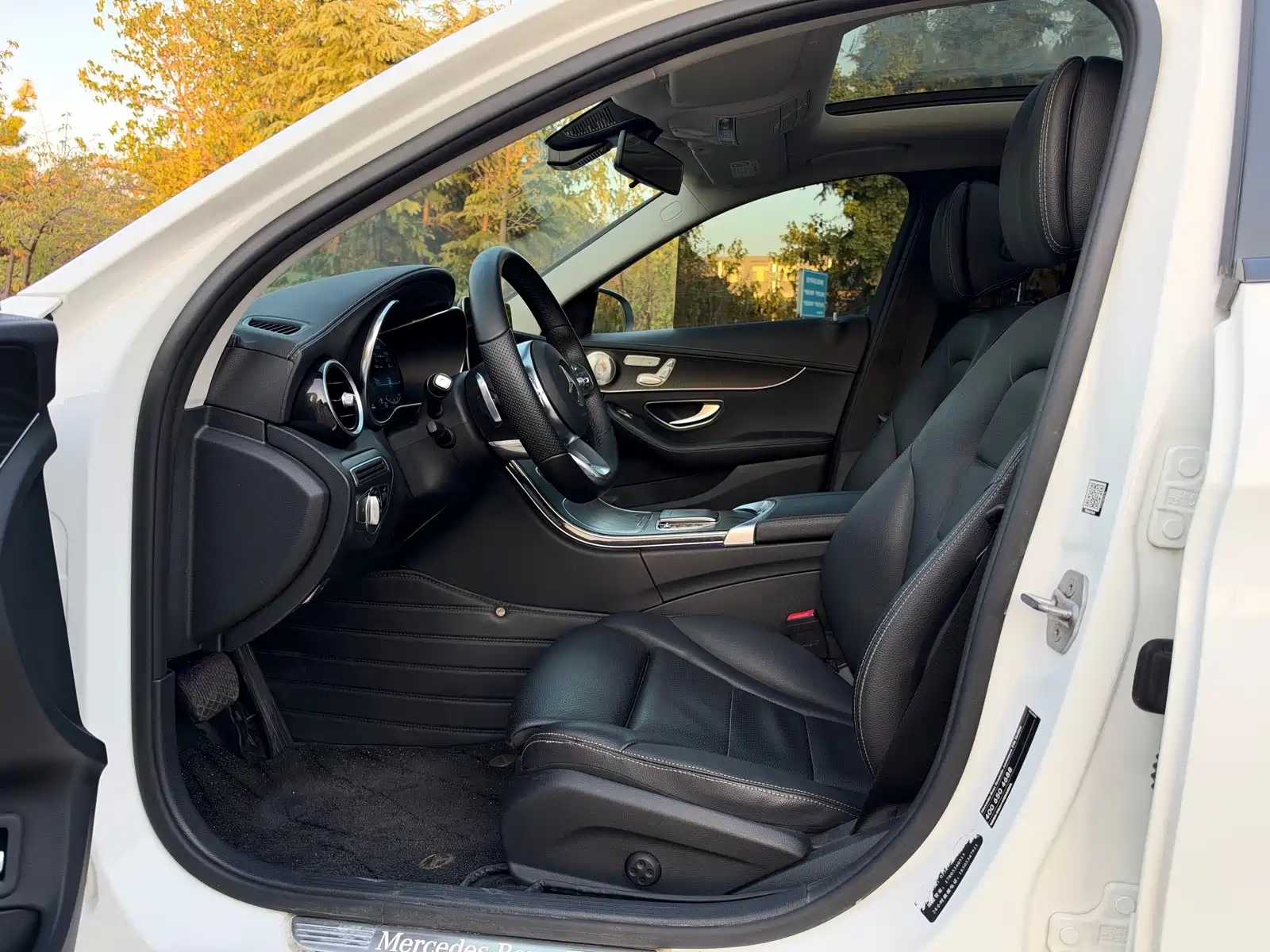 Фото 7 - Mercedes-Benz C-Class