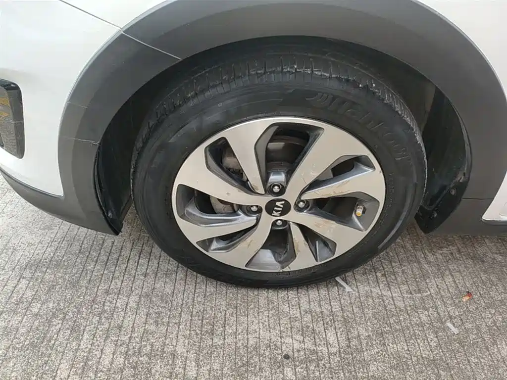 Kia KX CROSS 2018 1.6L Automatic Smart Sunroof Edition фото 23