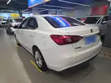 Фото 5 - Roewe 360