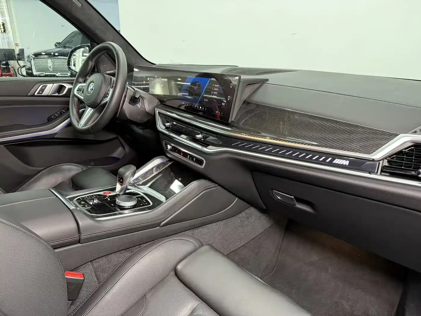 BMW X5 M 2023 Model X5 M Thunder Edition фото 11