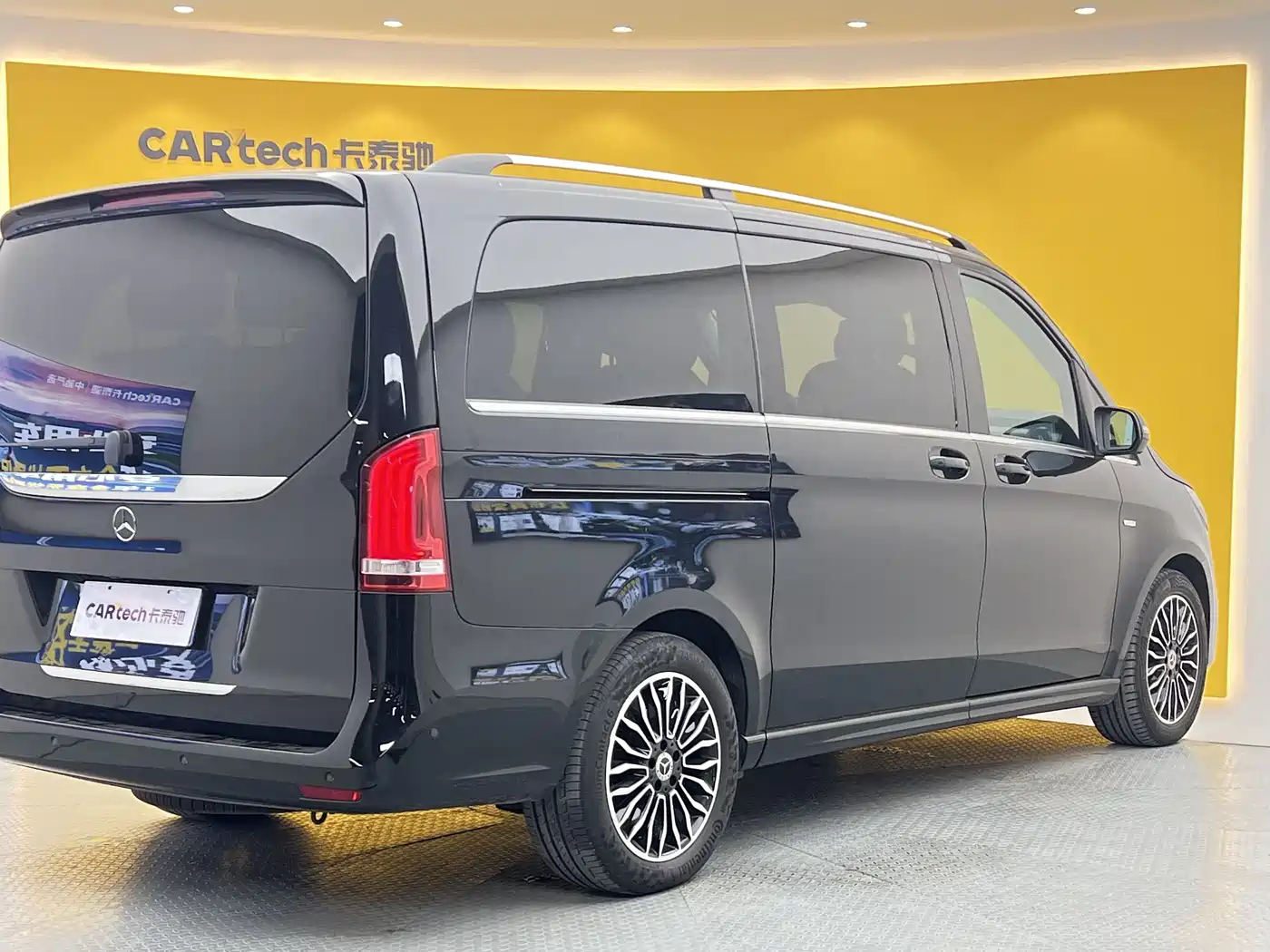 Mercedes-Benz V-Class 2022 V 260 Prestige Edition фото 39