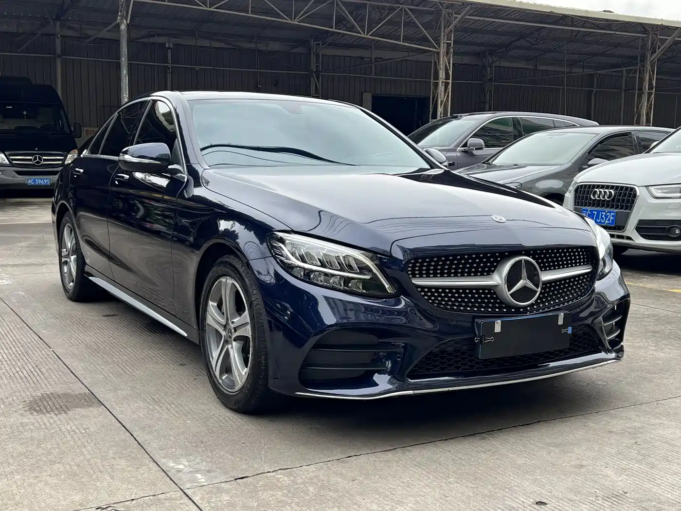 Mercedes-Benz C-Class 2019 Facelift C 260 L Sport фото 3