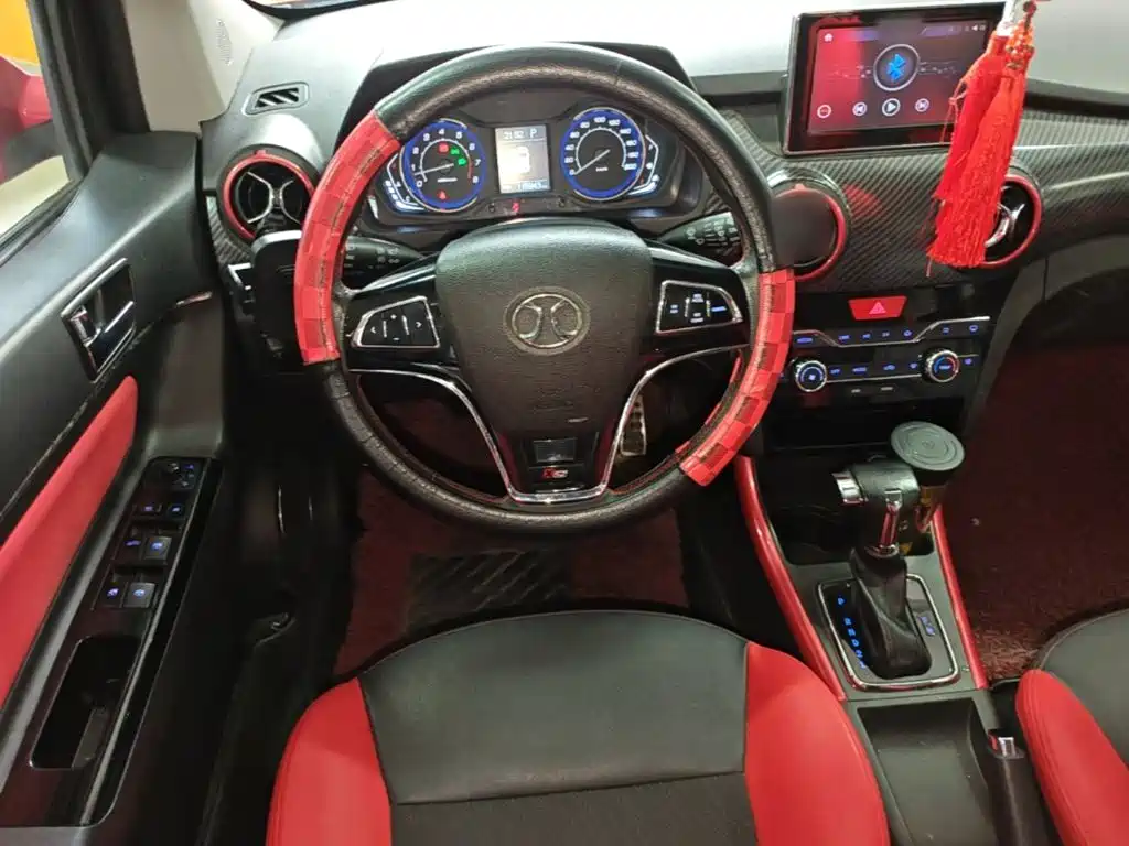 BAIC Senova X25 2016 2015 1.5L Automatic Elite