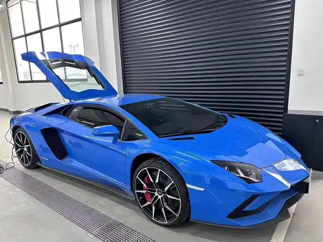  Lamborghini Aventador 2017 Aventador S