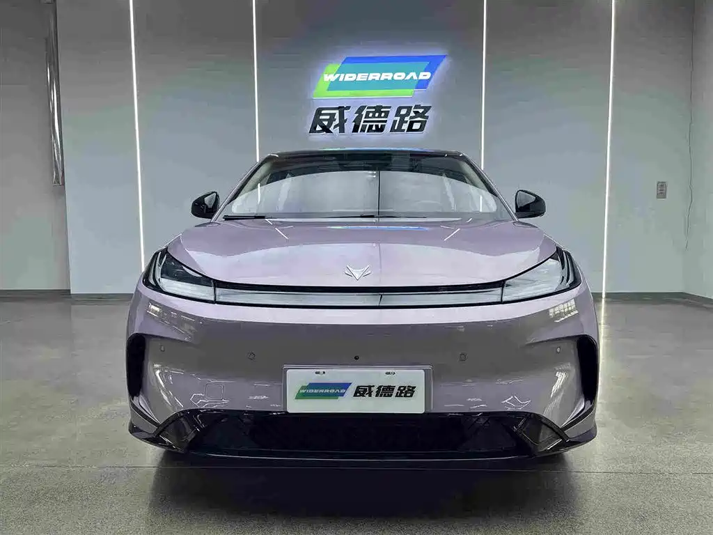 2025 ARCFOX T1