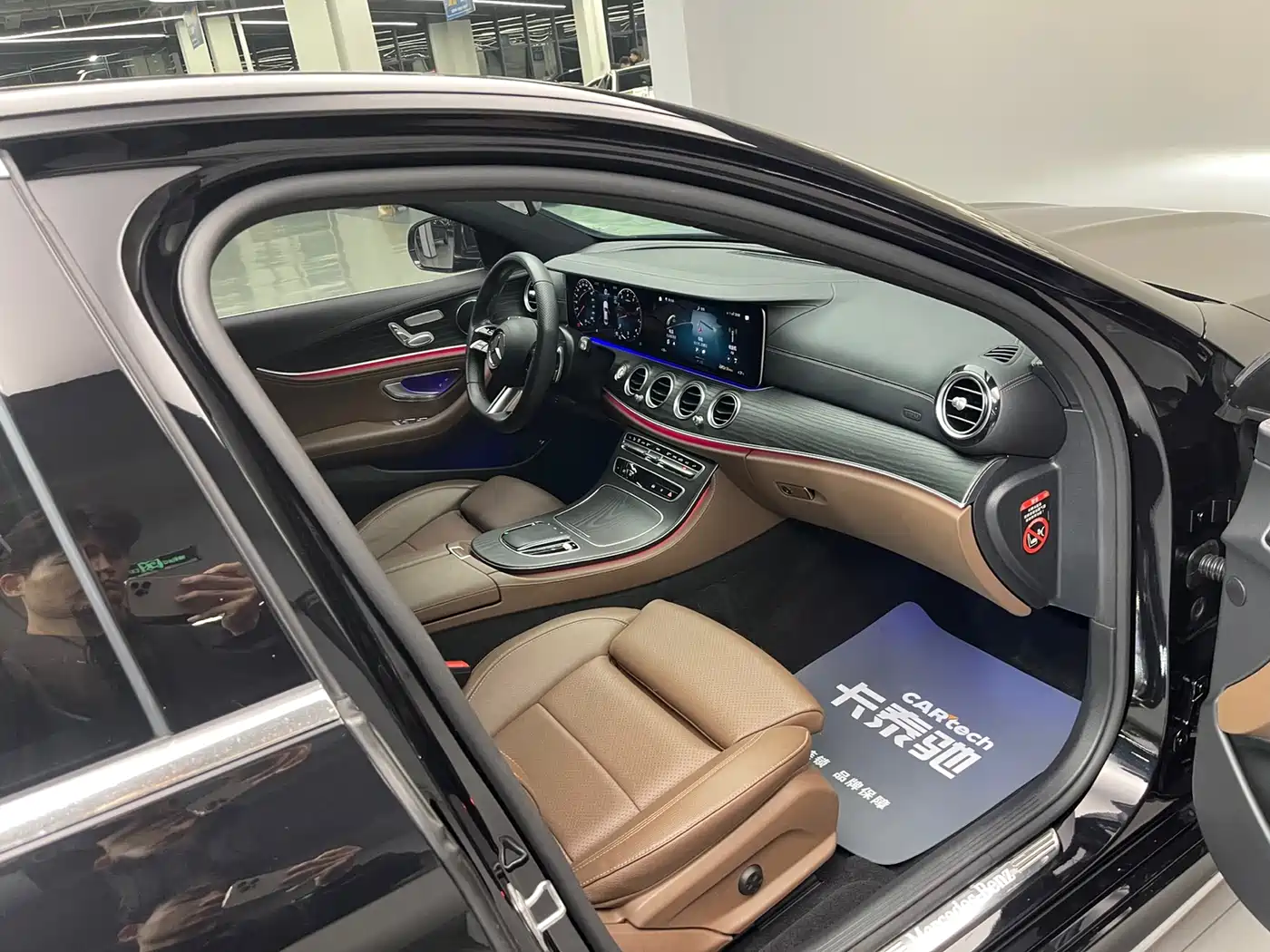 Mercedes-Benz E-Class 2023 E 260 L Sport фото 14