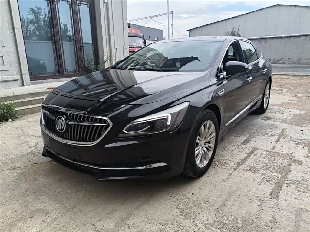 Buick LaCrosse 2018 Model 20T Elite Edition фото 2