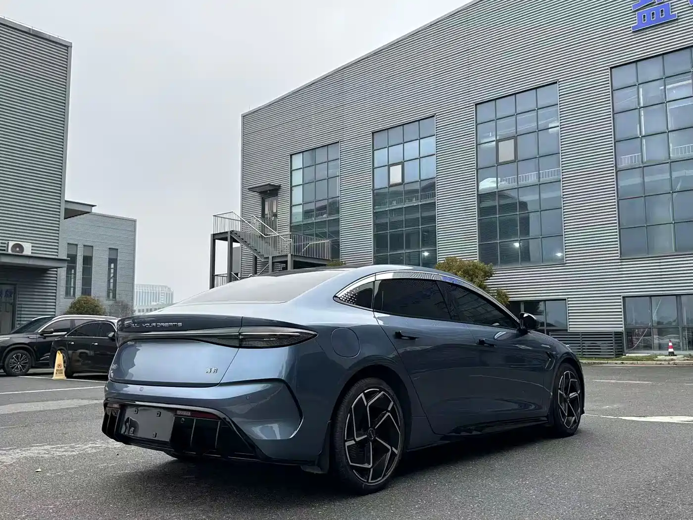 BYD Seal 2023 Champion Edition 700km Performance фото 6