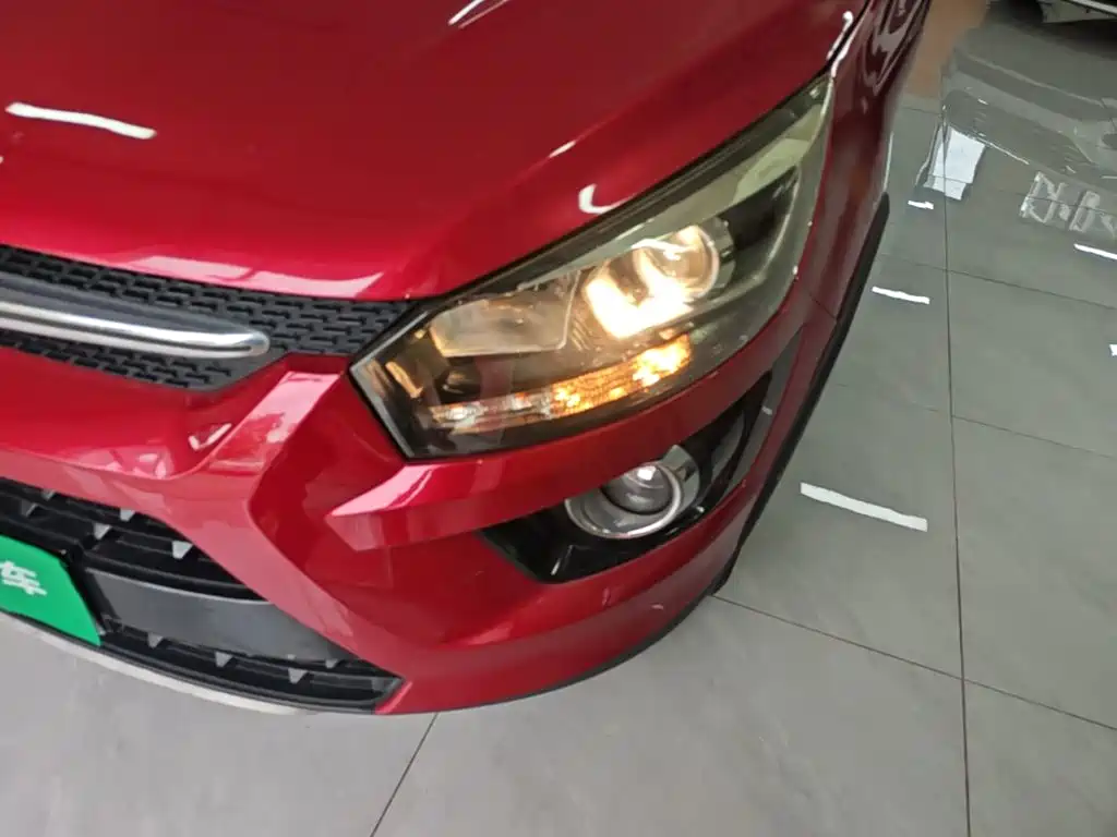BAIC Senova X25 2016 2015 1.5L Automatic Elite