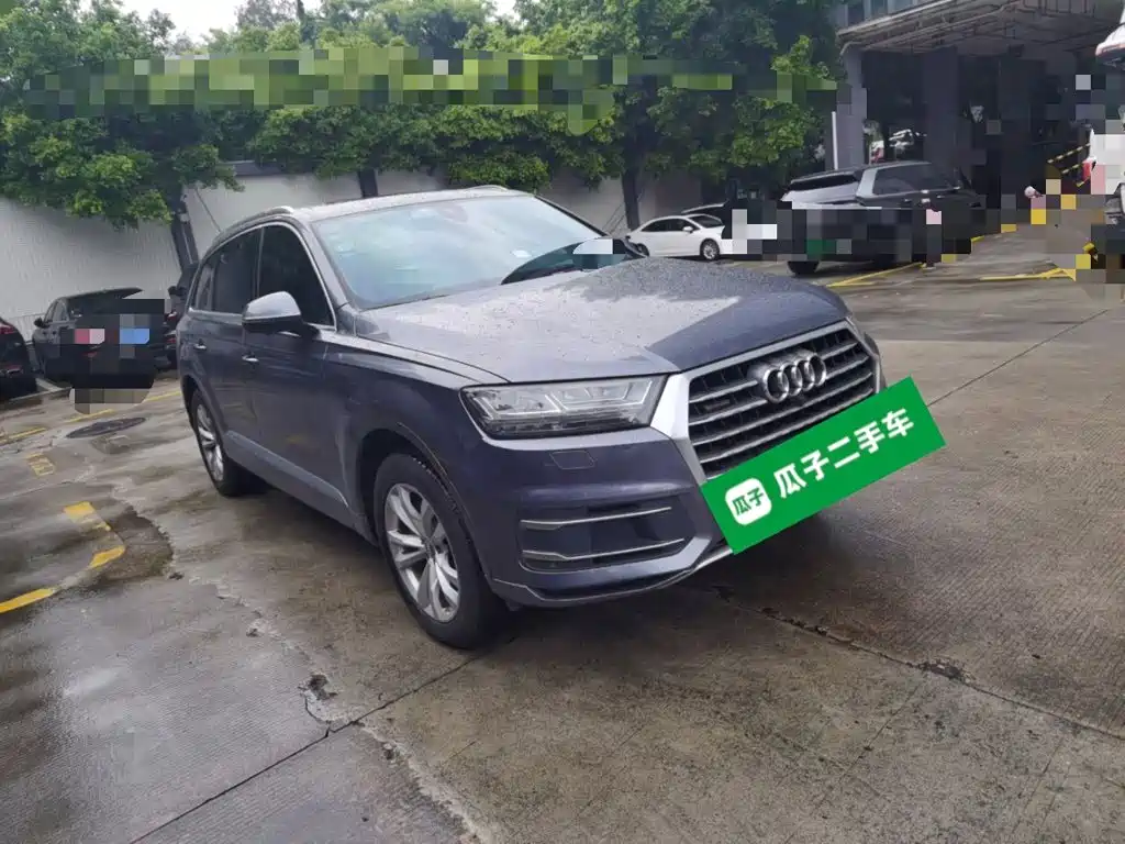 Фото 3 - Audi Q7