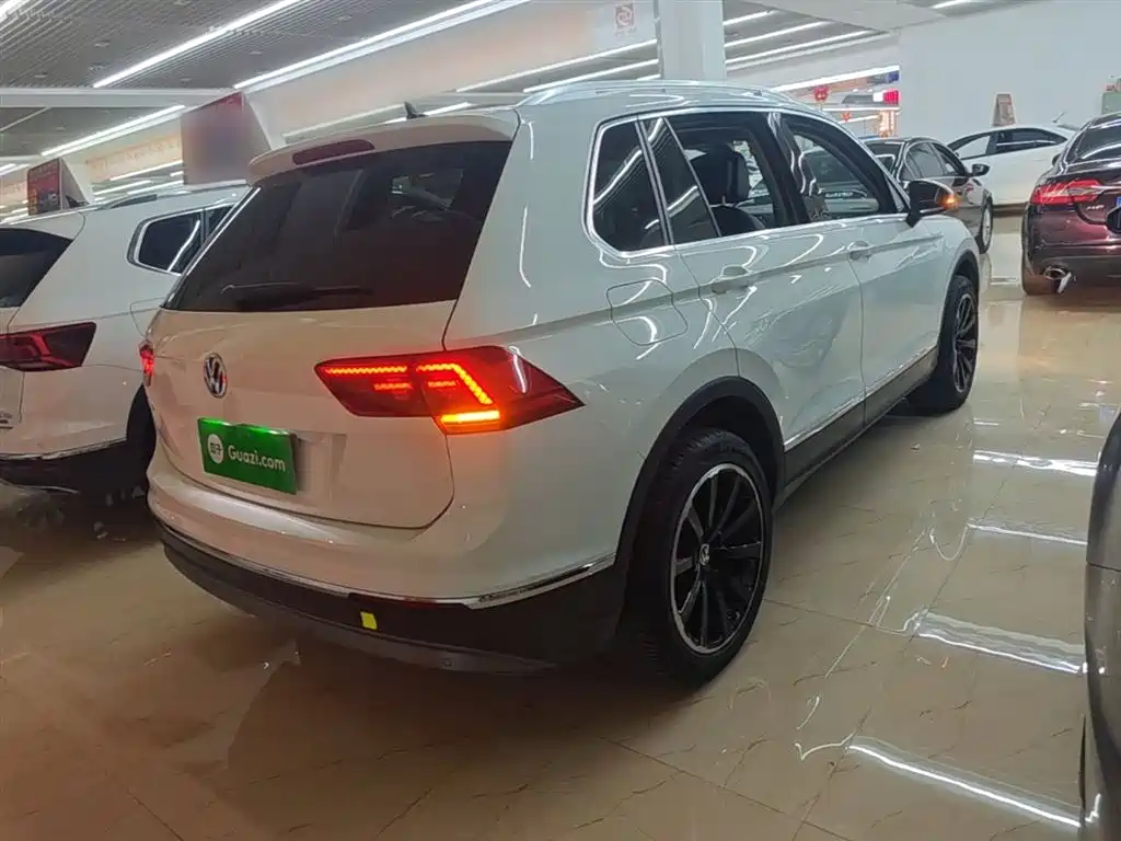 Volkswagen Tiguan 2017 330TSI 4WD Creative фото 7