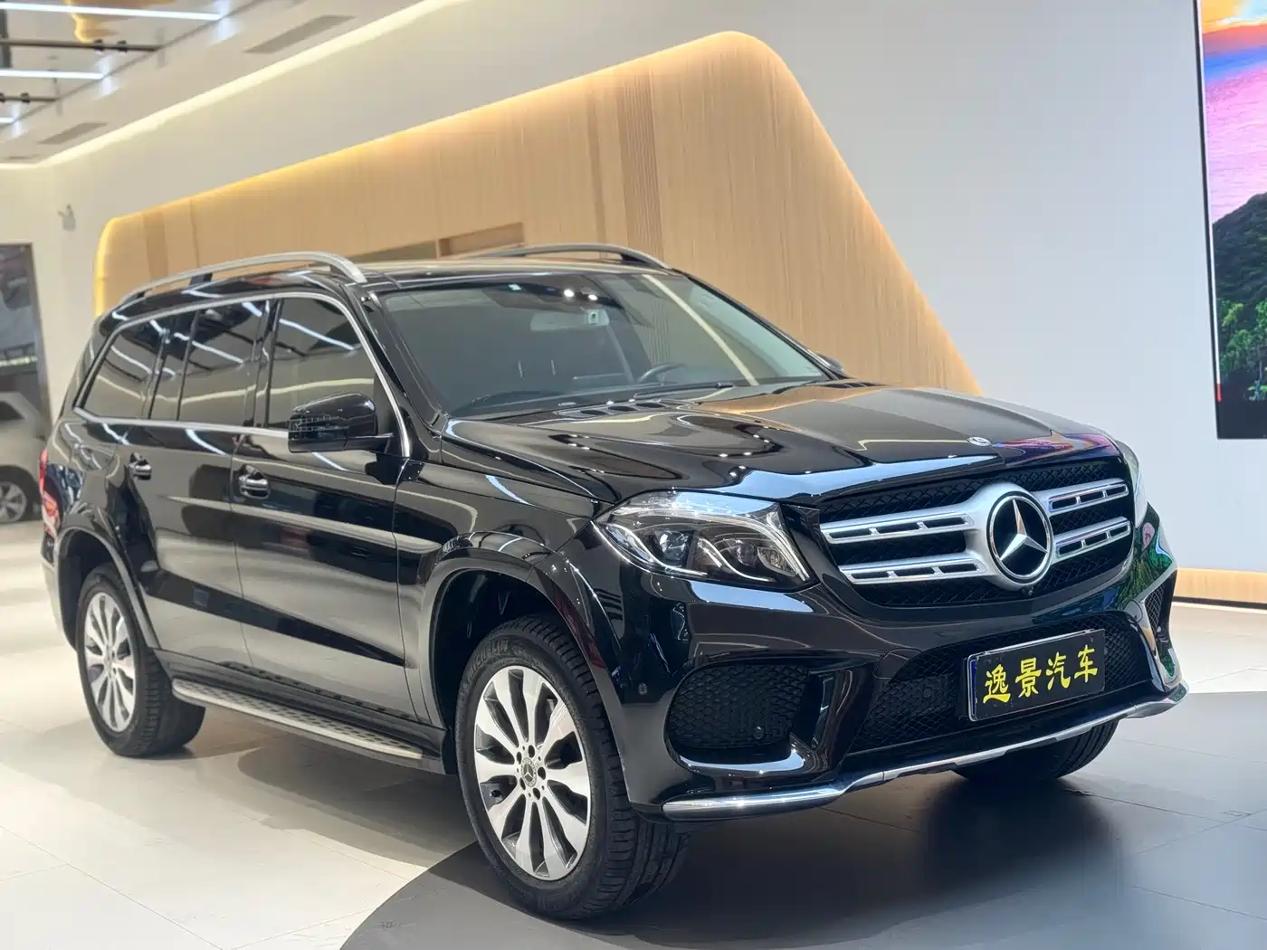 Mercedes-Benz GLS 2018 Facelift GLS 400 4MATIC Sport фото 3