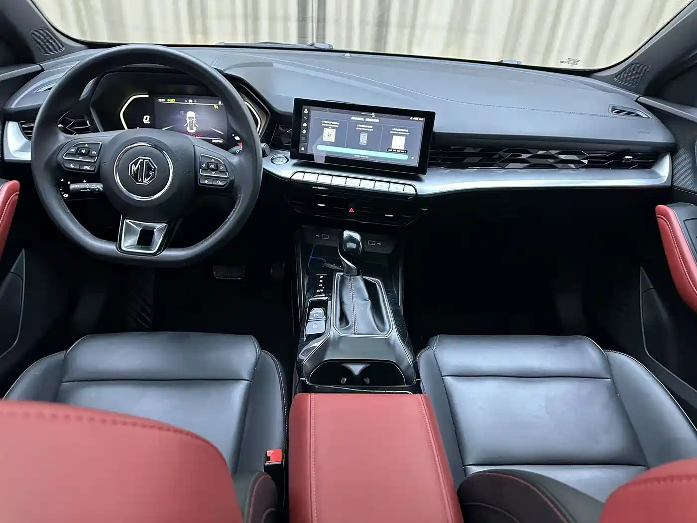 Фото 9 - MG MG5