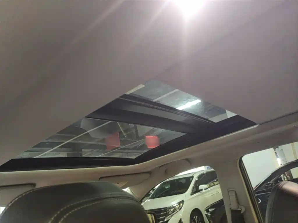Renault Koleos 2018 2018 2.0L 2WD Leading Edition