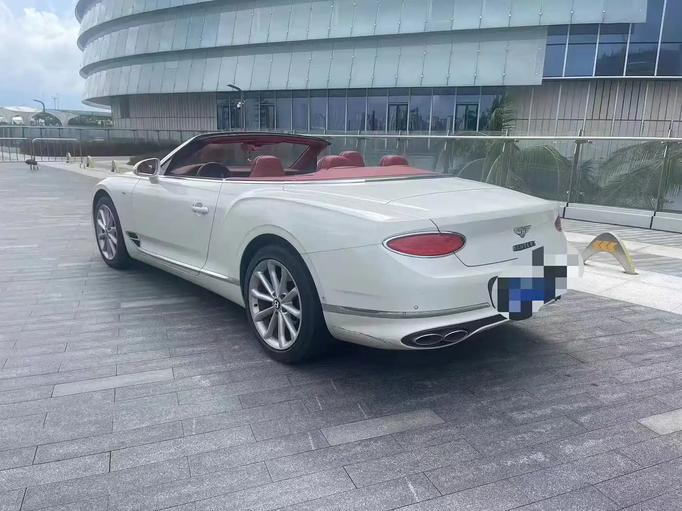 Photo 6 - Bentley Continental