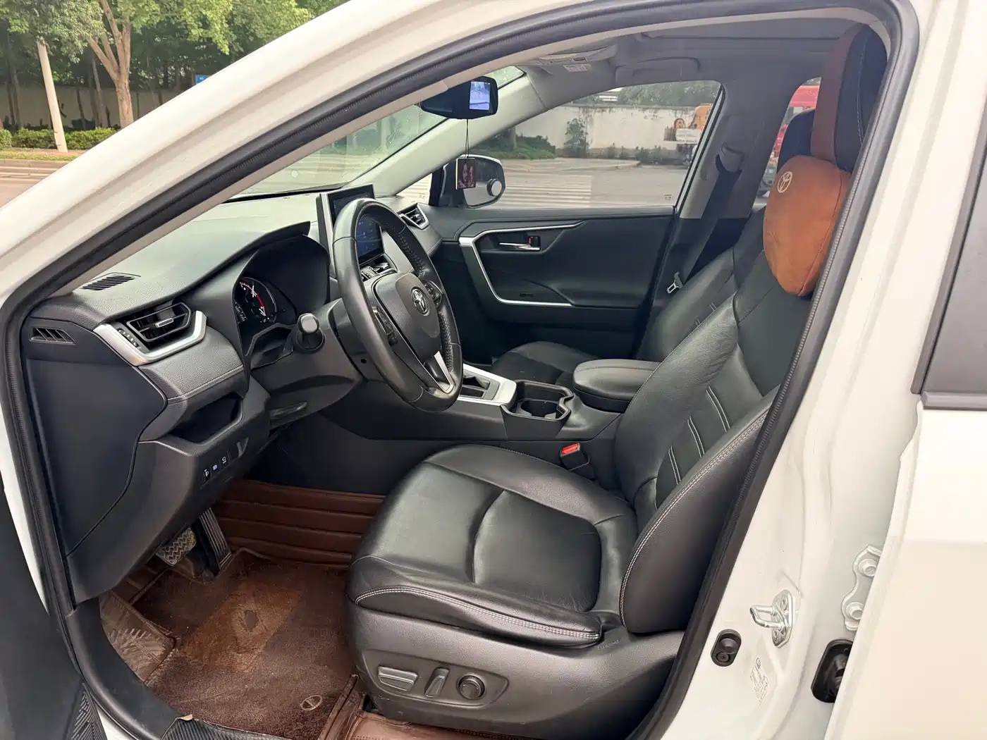 Toyota RAV4 Rongfang 2021 2.0L CVT 2WD Trend PLUS фото 4