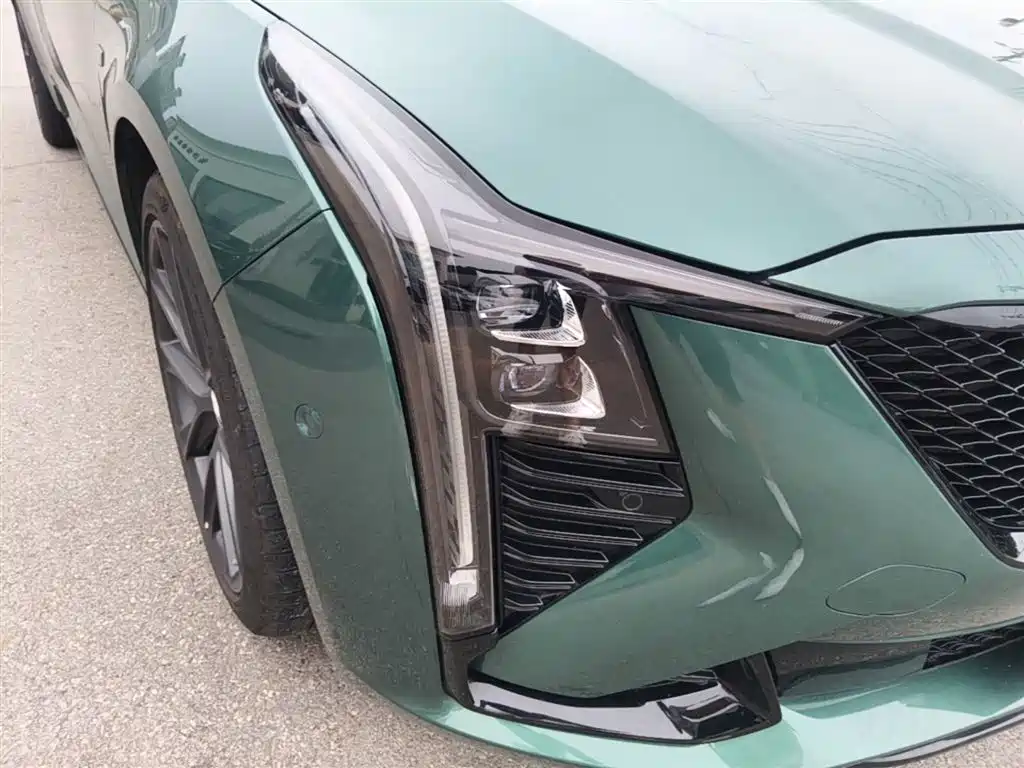 Cadillac CT5 2025 Model 28T Track Performance Edition + Peak Track Package фото 13