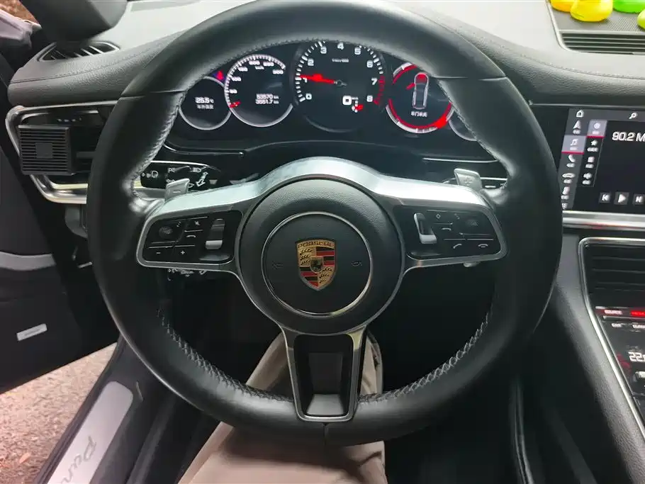 Porsche Panamera 2019 Panamera 2.9T фото 15