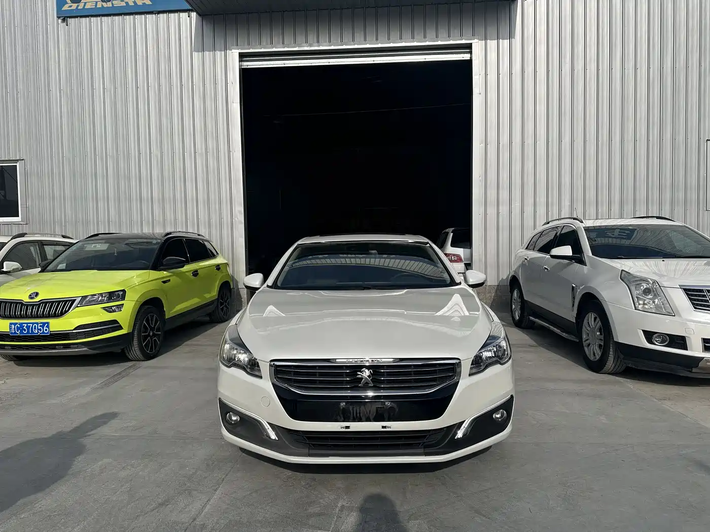 Peugeot 508 2015 1.6THP Auto Excellence Edition фото 2