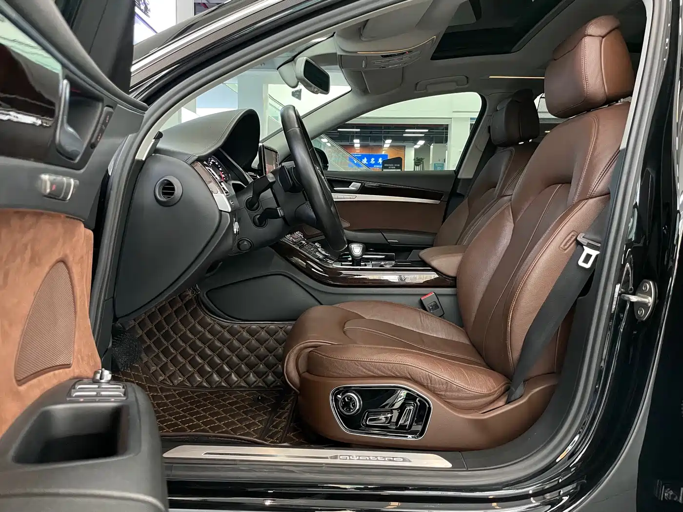 Audi A8 2016 A8L 45 TFSI quattro Comfort фото 6