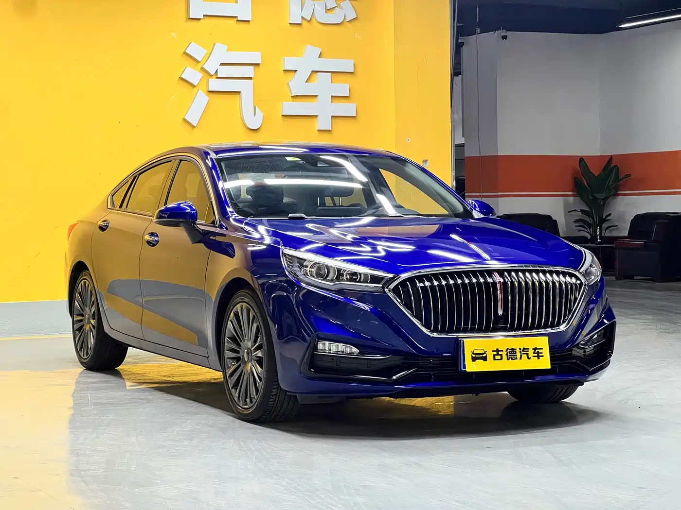 Hongqi H5 2020 1.8T Automatic Smart Connection Qi Enjoy Edition фото 3
