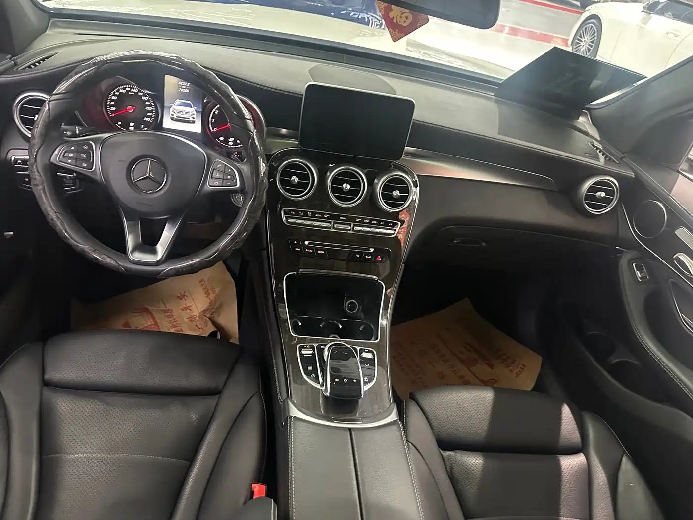 Mercedes-Benz GLC 2016 GLC 260 4MATIC Luxury фото 8