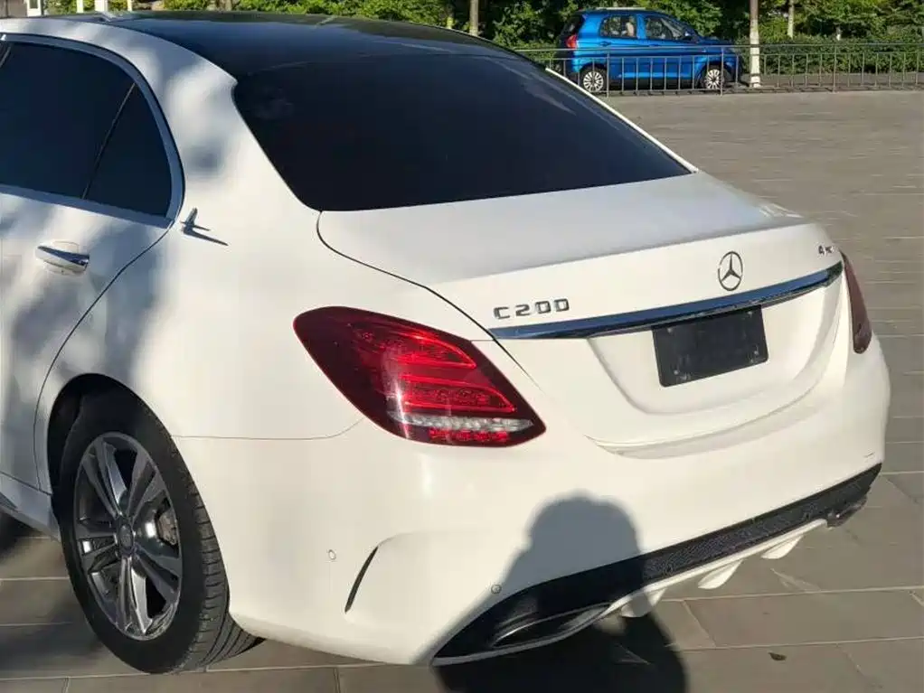 Mercedes-Benz C-Class 2016 C 200 L Sport фото 8