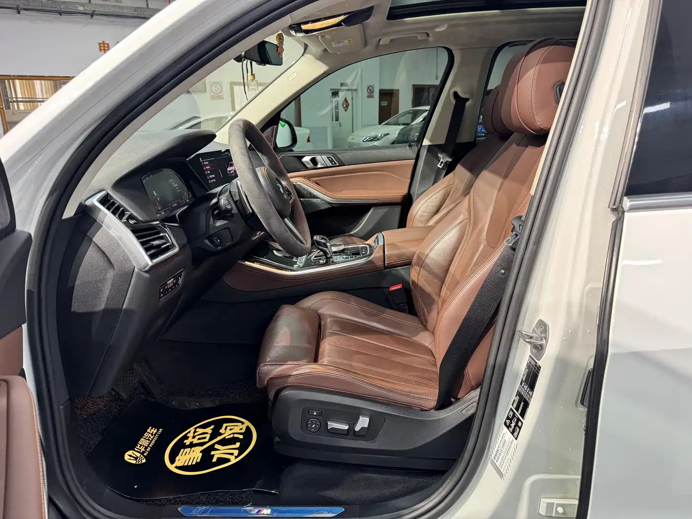 BMW X5 (Import) 2019 xDrive40i M Sport Package фото 9
