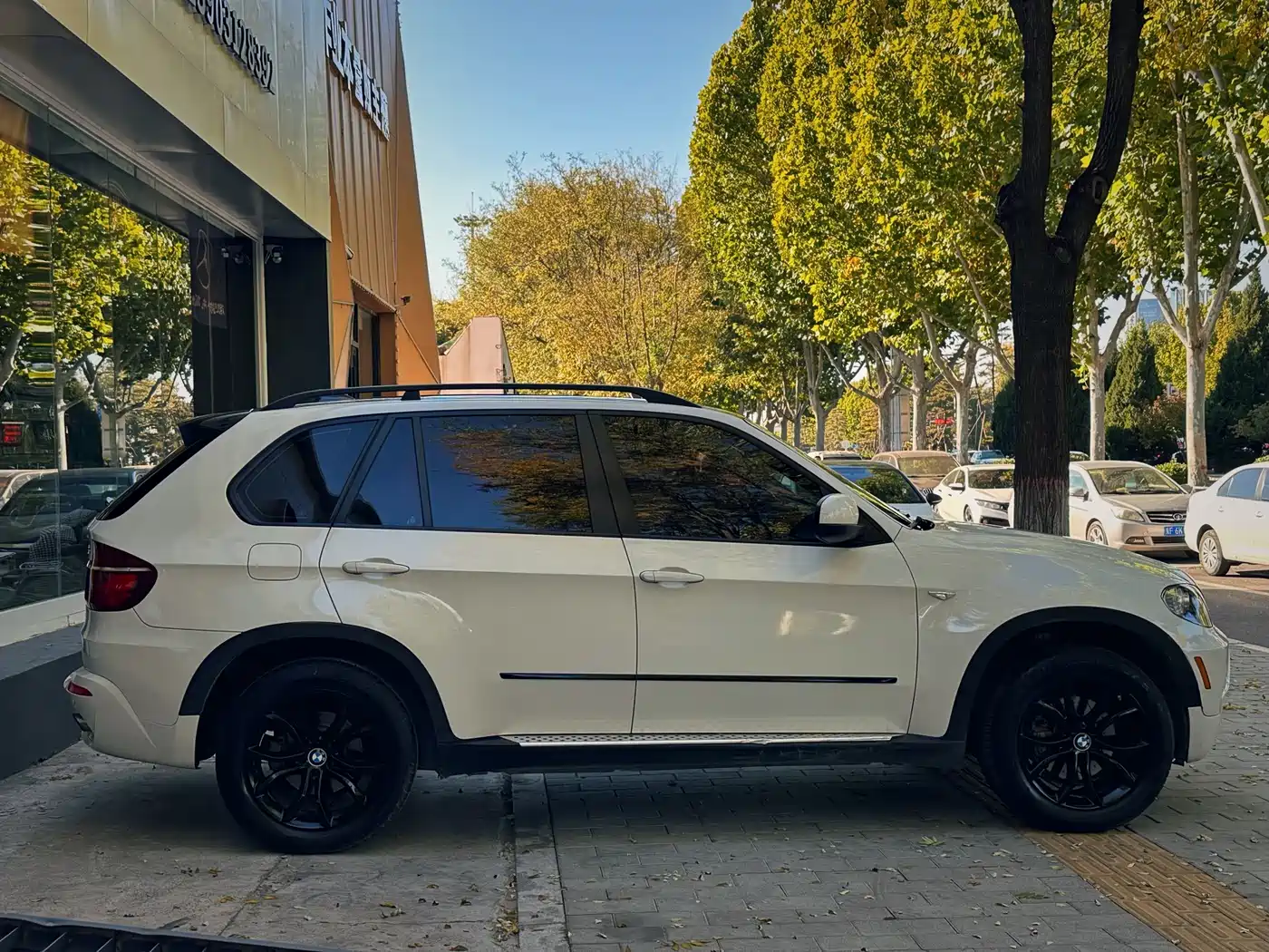 BMW X5 (Import) 2008 Model xDrive30i Elegance Edition фото 4