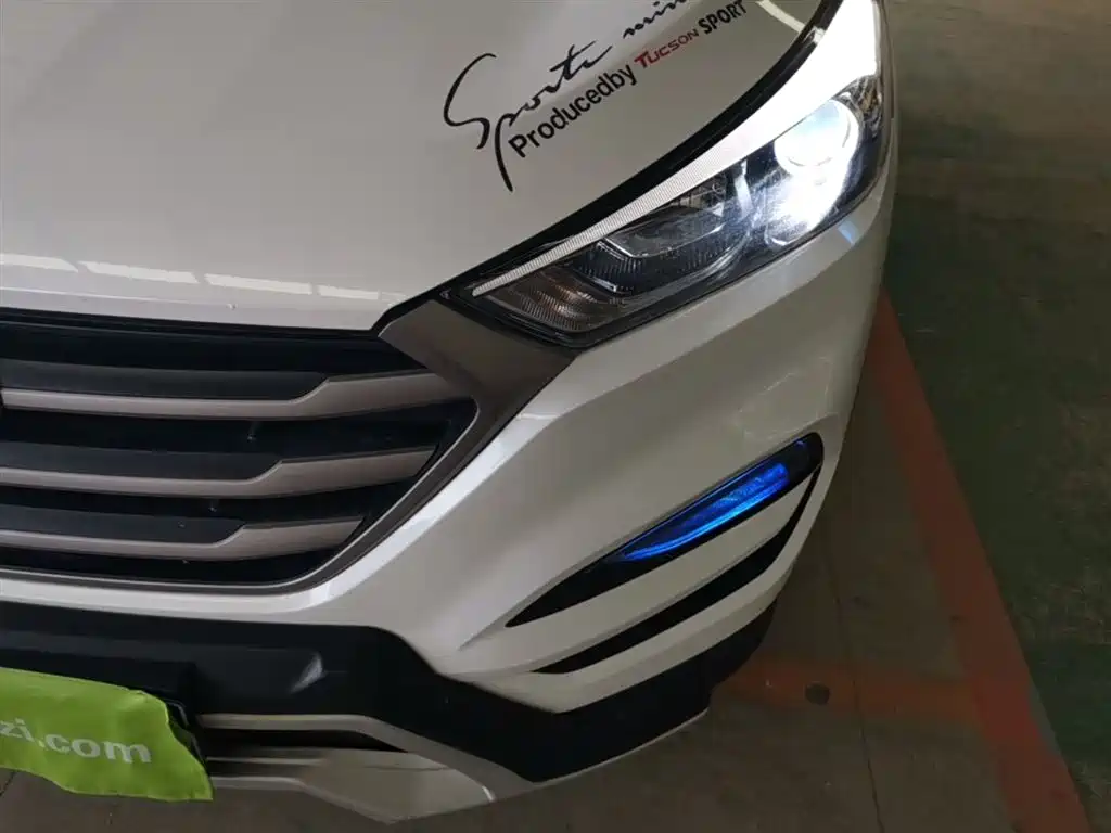 Hyundai Tucson 2018 1.6T DCT 2WD 15th Anniversary Special Edition фото 24