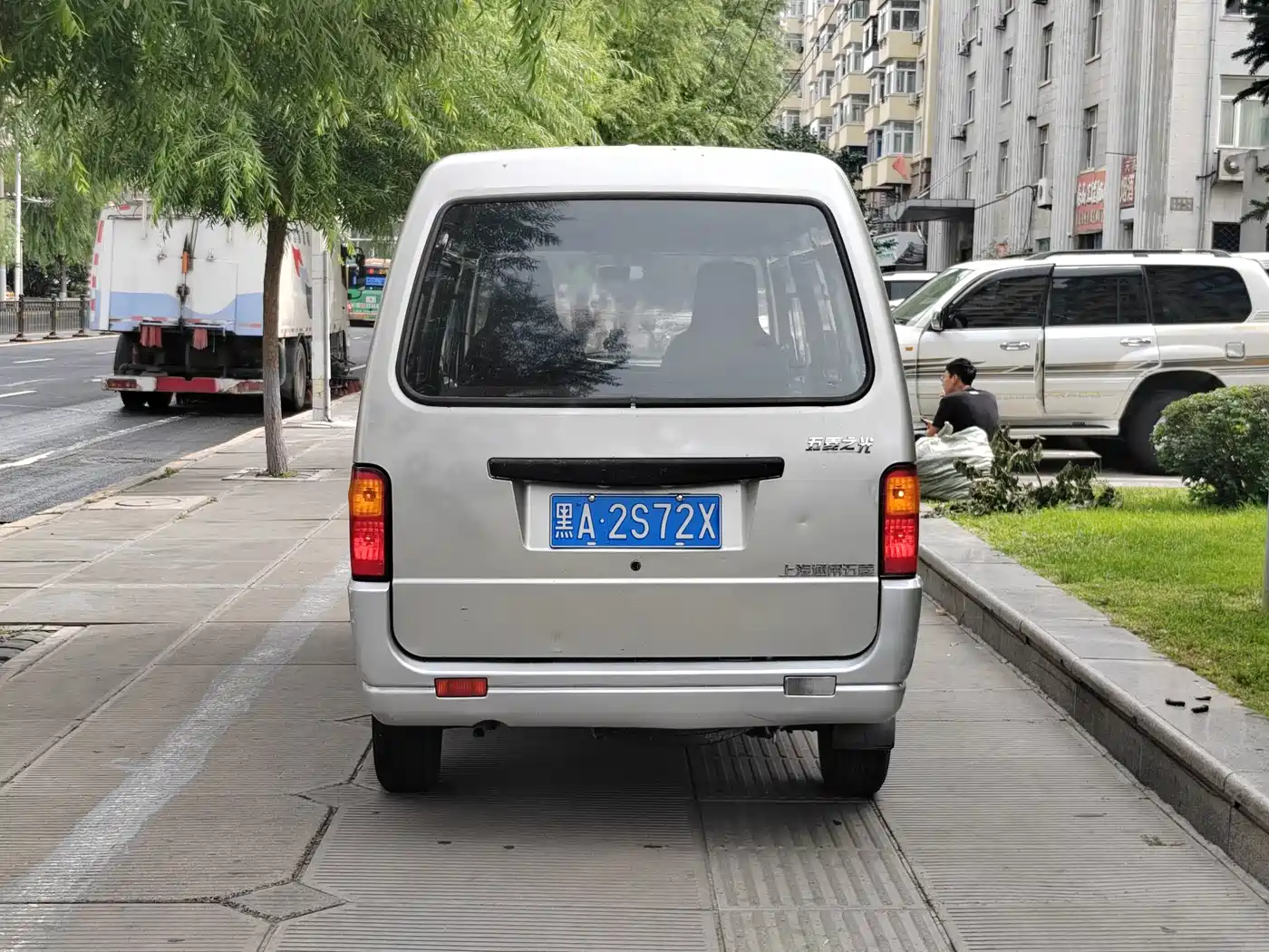 Wuling Motors Wuling Zhiguang 2012 2013 1.0L Practical