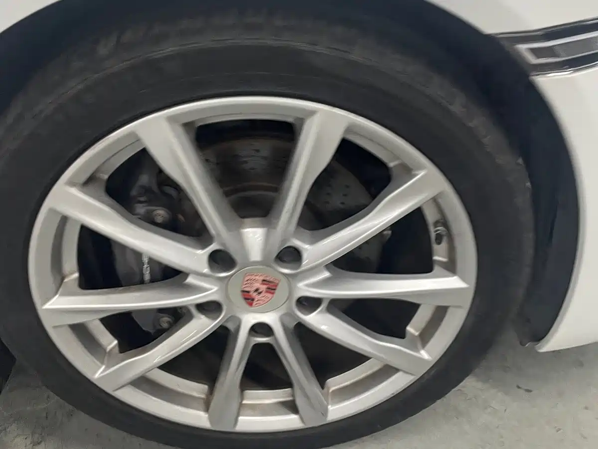 Porsche 718 2018 Boxster 2.0T фото 4