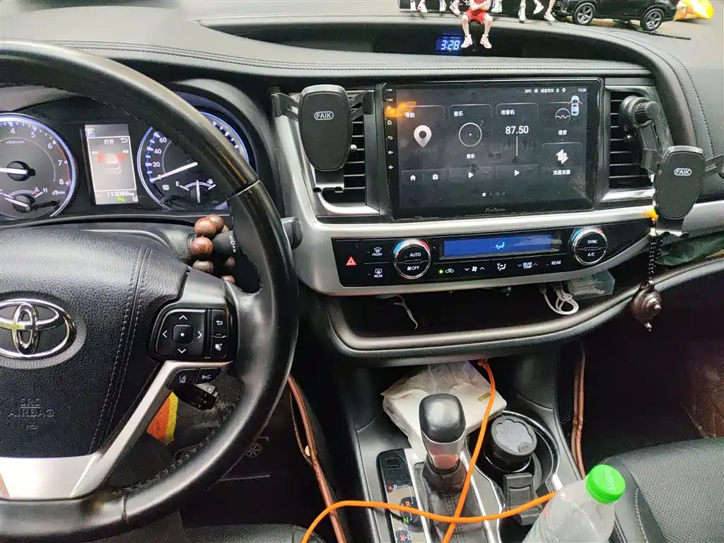 Toyota Highlander 2018 2.0T 4WD Luxury 7-seater China VI фото 6