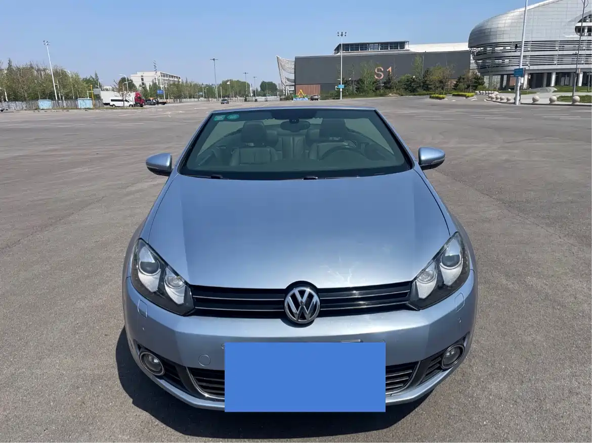 Volkswagen Golf (Import) 2012 1.4TSI Luxury Convertible Edition