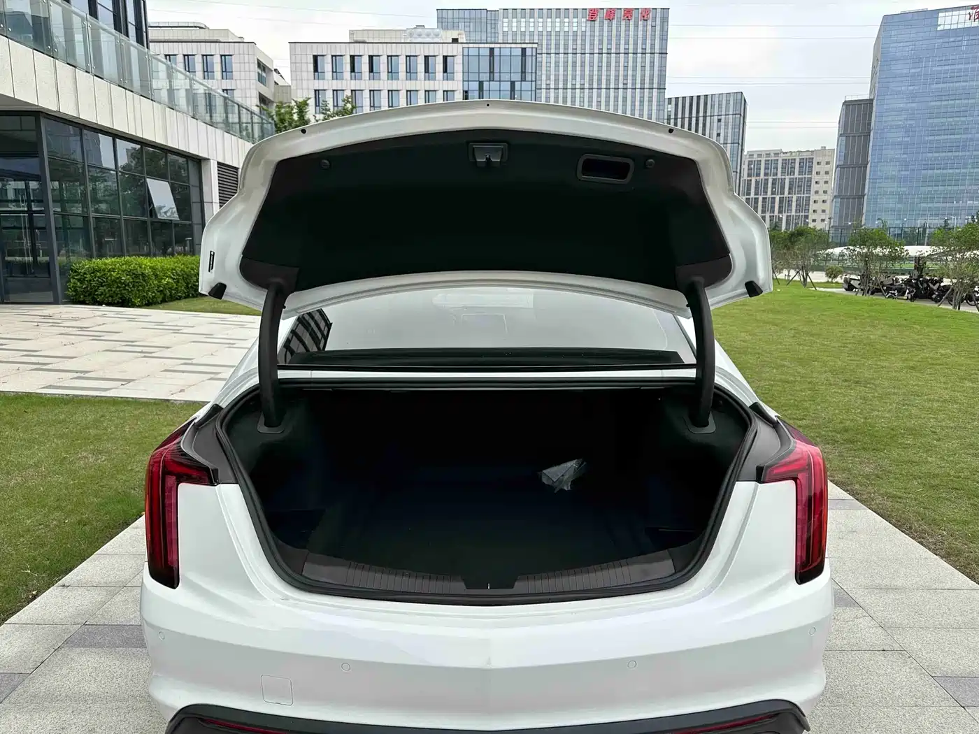 Cadillac CT5 2021 28T Luxury фото 25