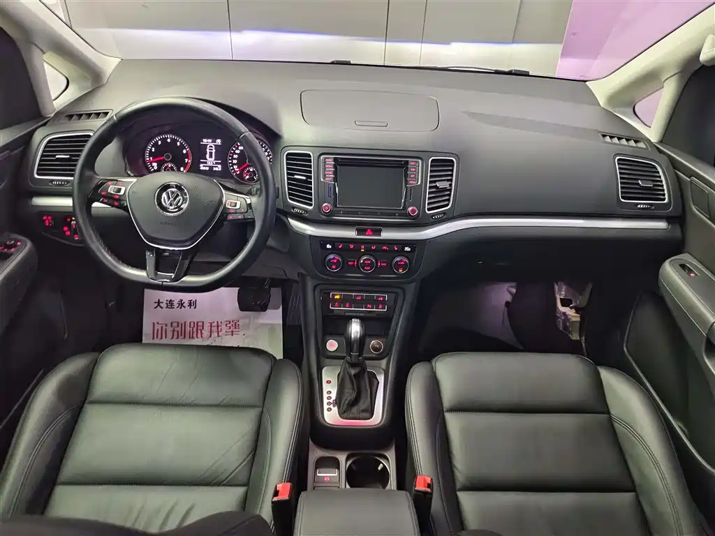 Volkswagen Sharan 2018 380TSI Premium 7-Seater фото 12
