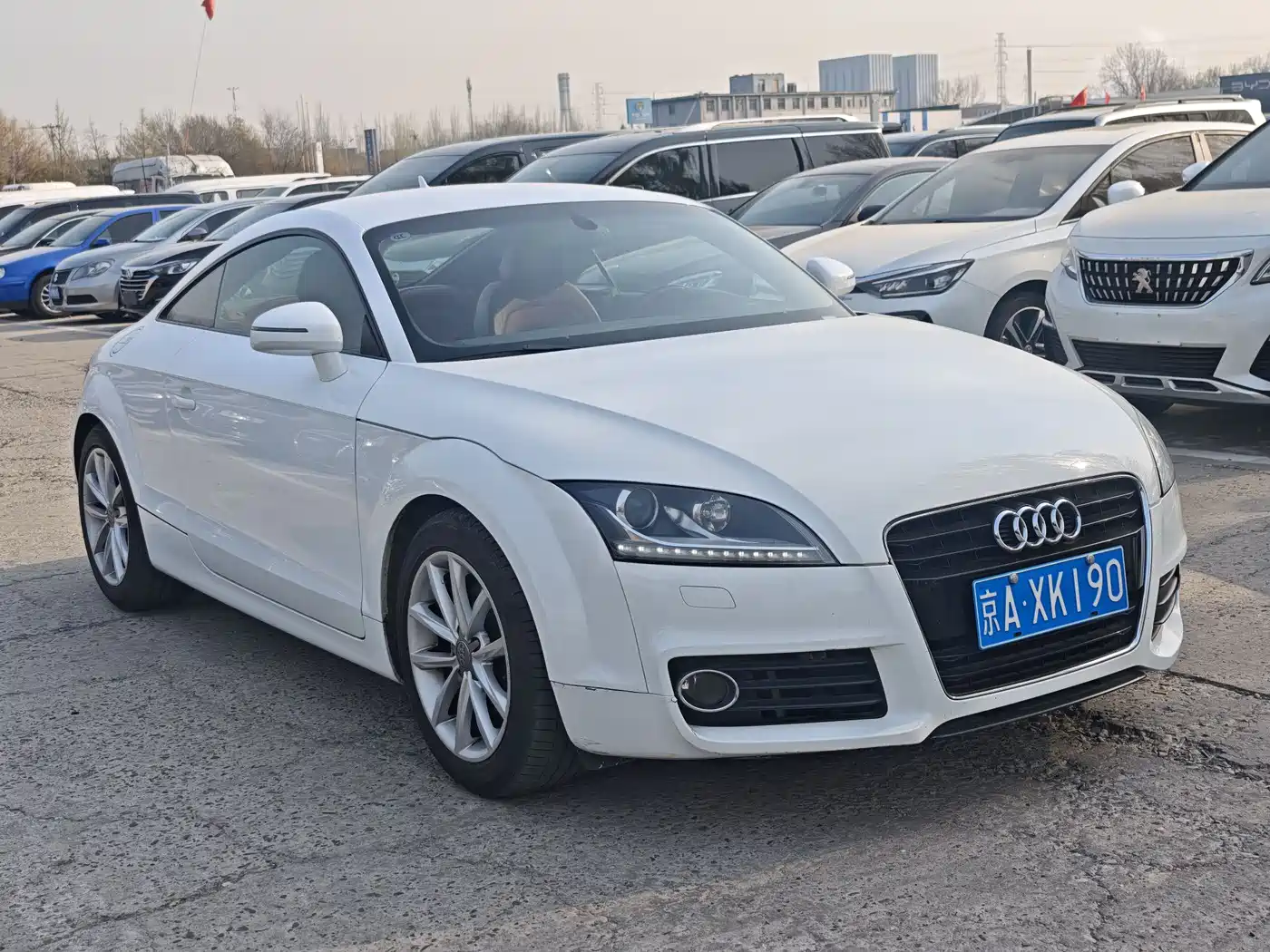 Audi TT 2011 TT Coupe 2.0TFSI фото 6
