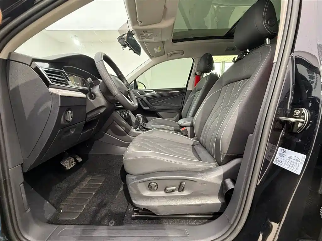Volkswagen Tiguan L 2023 280TSI 2WD Trend Limited Edition фото 7