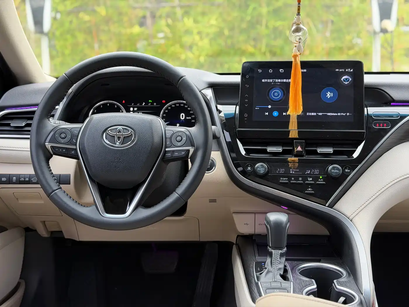 TOYOTA CAMRY