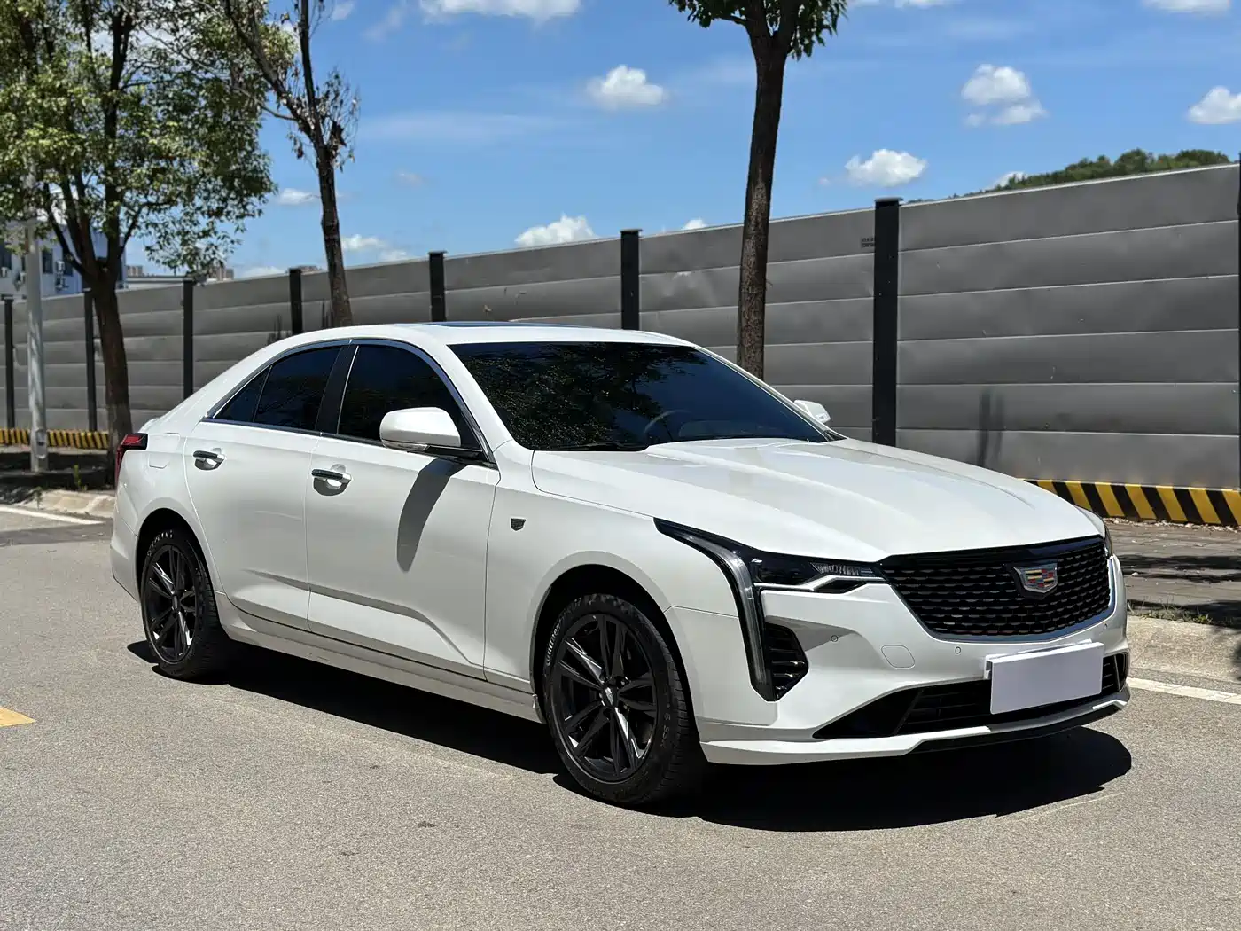 Cadillac CT4 2023 28T Luxury Model фото 3