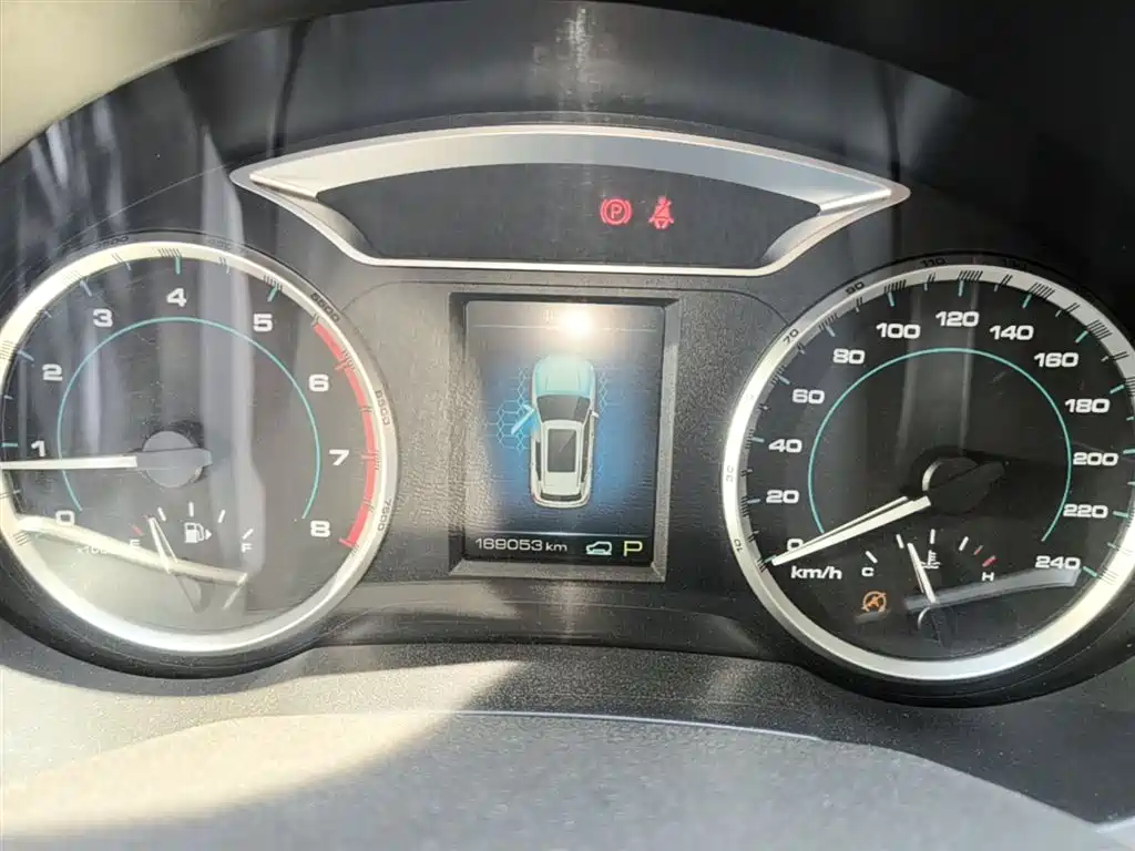 Haval H7 2017 Red Label H7 2.0T Automatic Luxury Model фото 12