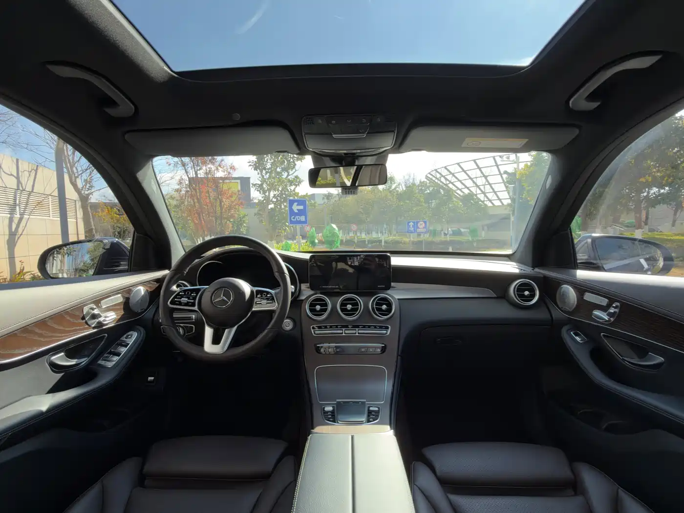 Mercedes-Benz GLC 2022 Facelift GLC 300 L 4MATIC Dynamic фото 9