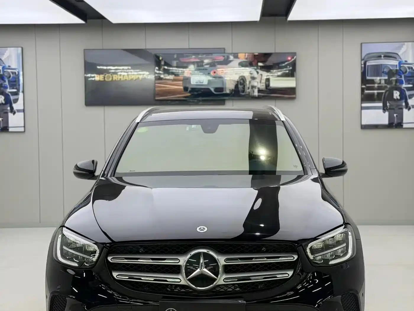 MERCEDES-BENZ GLC