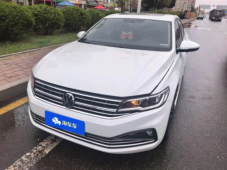 Volkswagen Bora 2021 1.5L Automatic Elite Smart Edition